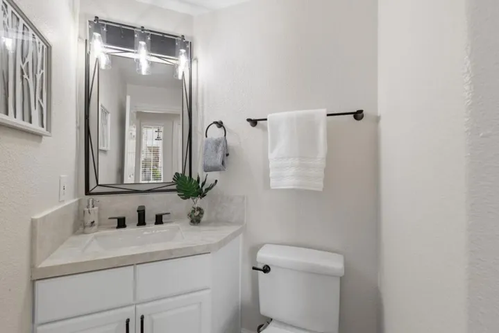 84 Dot Avenue, Campbell, California 95008