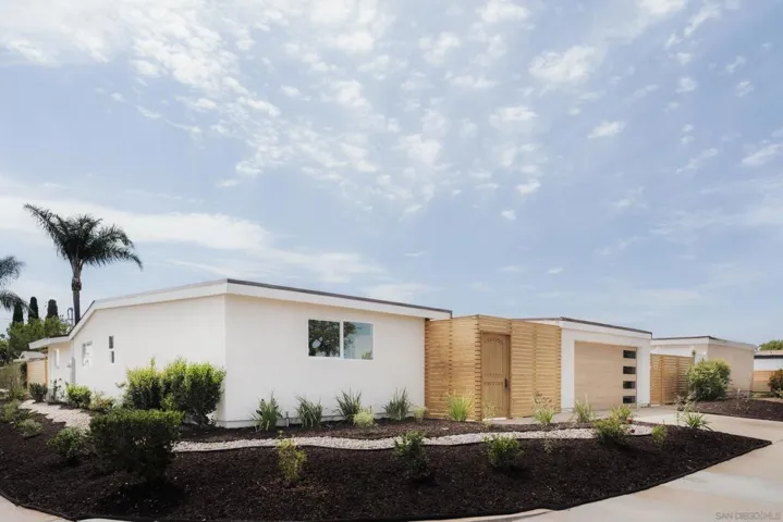 2806 Mission Village Dr, San Diego, California 92123