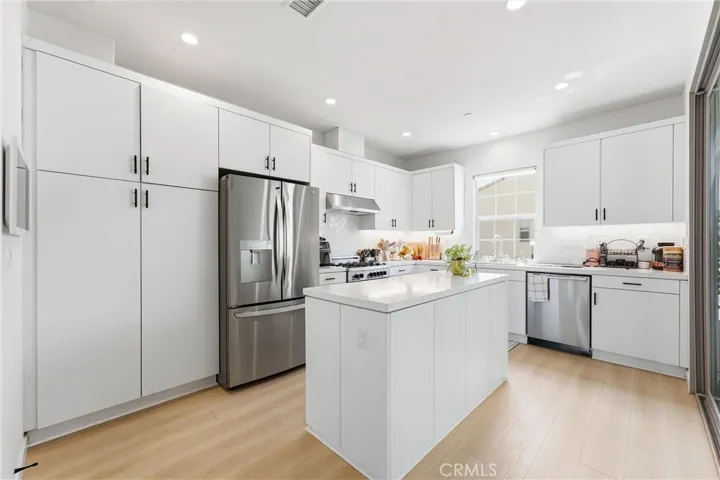 137 Milky Way, Irvine, California 92618