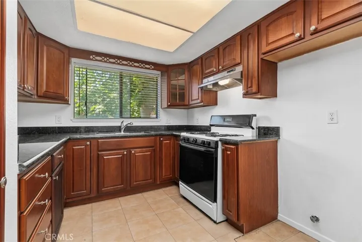 4201 W 5th Street 311, Santa Ana, California 92703