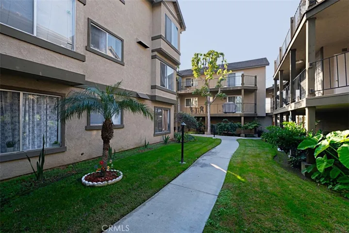 4201 W 5th Street 311, Santa Ana, California 92703