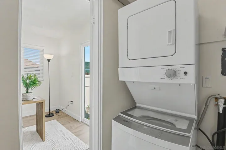 802 Vanderbilt Pl, San Diego, California 92103