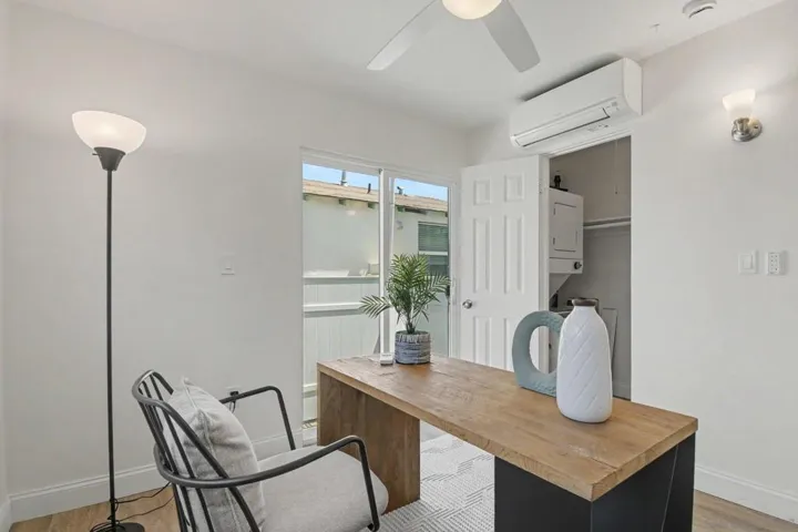 802 Vanderbilt Pl, San Diego, California 92103