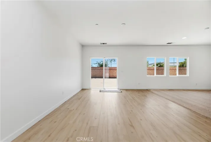 6762 Monarch, Jurupa Valley, California 92509