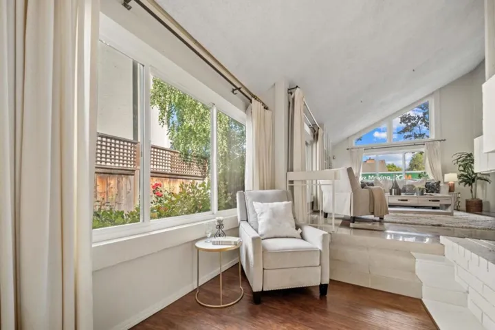60 Beach Park Boulevard, Foster City, California 94404