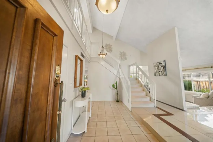 60 Beach Park Boulevard, Foster City, California 94404