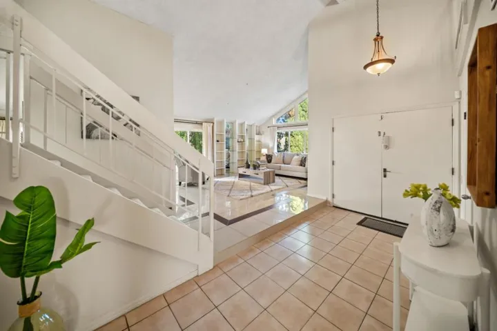 60 Beach Park Boulevard, Foster City, California 94404