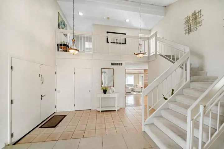 60 Beach Park Boulevard, Foster City, California 94404