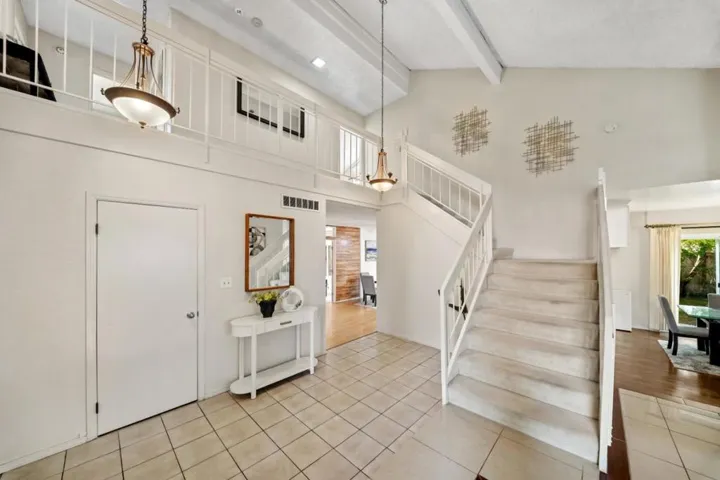 60 Beach Park Boulevard, Foster City, California 94404