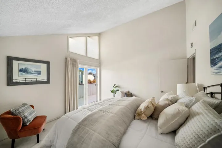 60 Beach Park Boulevard, Foster City, California 94404