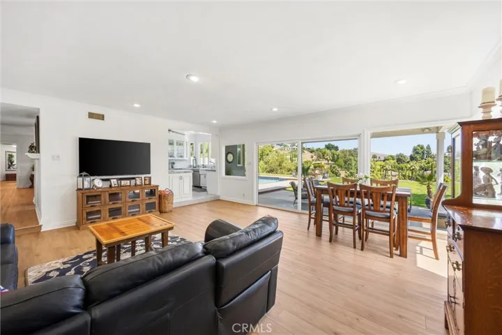 1662 Sierra Vista Drive, La Habra Heights, California 90631