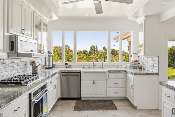 1662 Sierra Vista Drive, La Habra Heights, California 90631