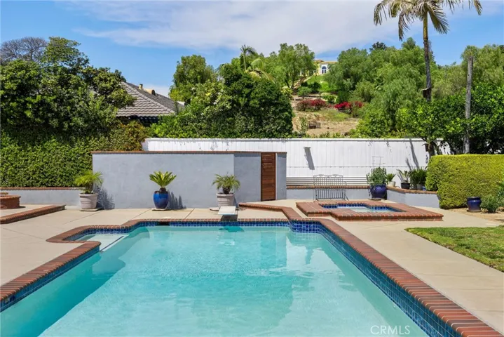 1662 Sierra Vista Drive, La Habra Heights, California 90631