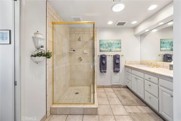 1662 Sierra Vista Drive, La Habra Heights, California 90631