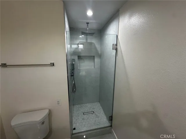 7432 Hazeltine 7, Van Nuys, California 91405