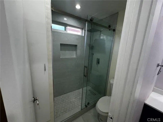 7432 Hazeltine 7, Van Nuys, California 91405
