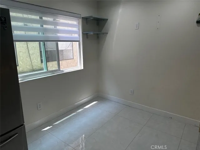 7432 Hazeltine 7, Van Nuys, California 91405