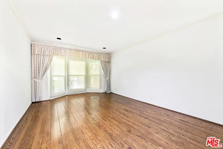 1545 N Doheny Drive, Los Angeles, California 90069