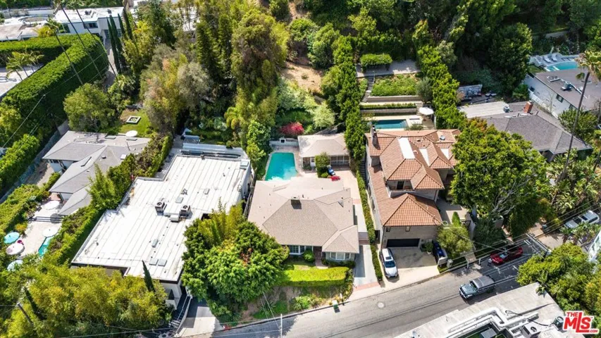 1545 N Doheny Drive, Los Angeles, California 90069