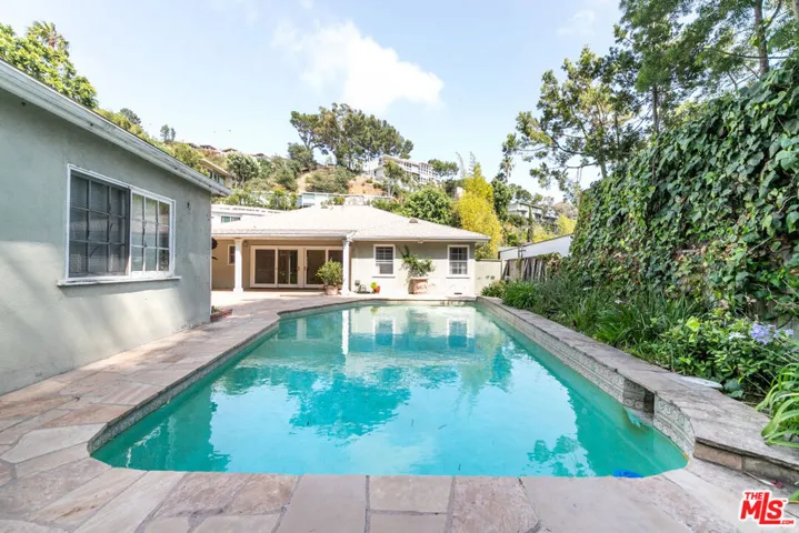 1545 N Doheny Drive, Los Angeles, California 90069