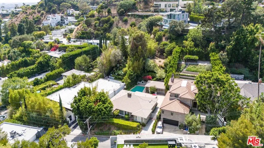 1545 N Doheny Drive, Los Angeles, California 90069