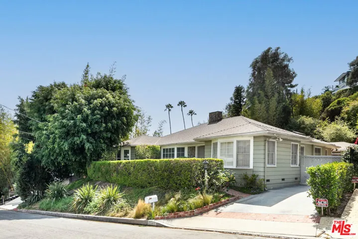 1545 N Doheny Drive, Los Angeles, California 90069