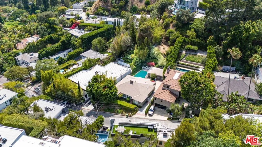 1545 N Doheny Drive, Los Angeles, California 90069