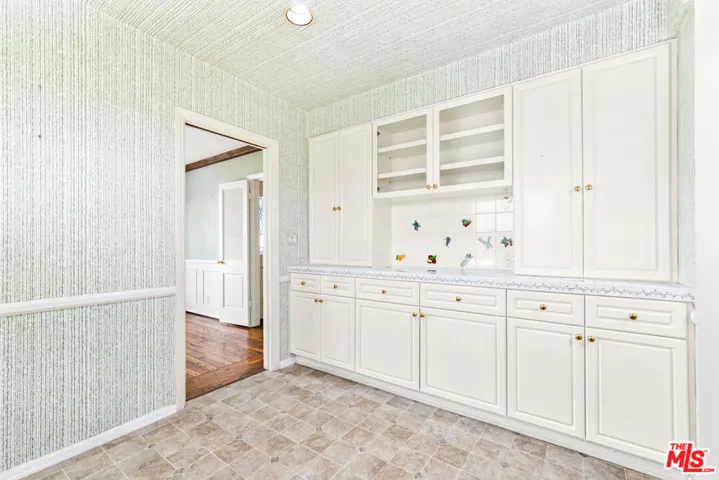1545 N Doheny Drive, Los Angeles, California 90069