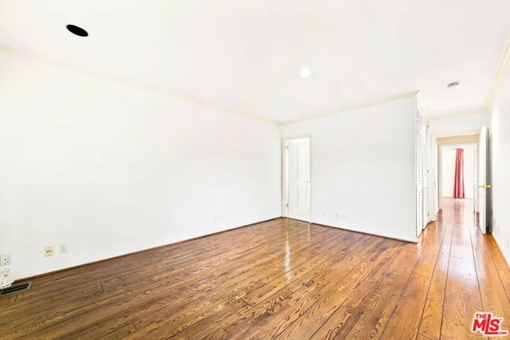 1545 N Doheny Drive, Los Angeles, California 90069