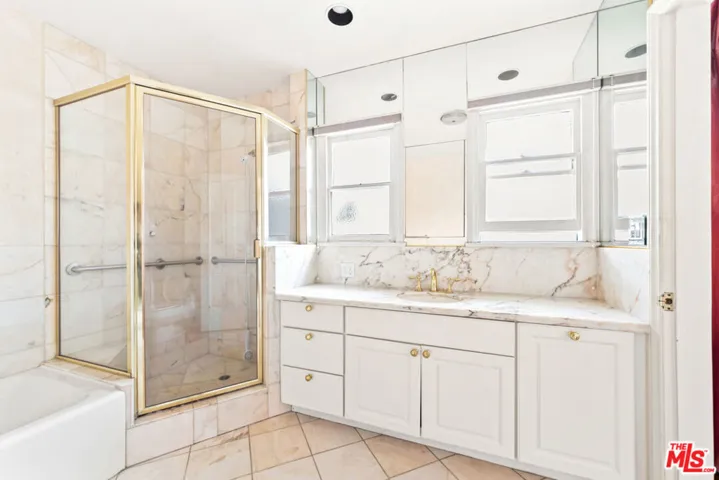 1545 N Doheny Drive, Los Angeles, California 90069