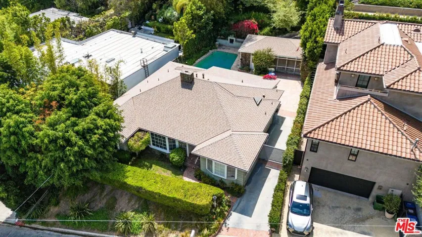 1545 N Doheny Drive, Los Angeles, California 90069