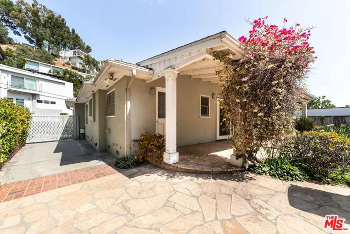 1545 N Doheny Drive, Los Angeles, California 90069