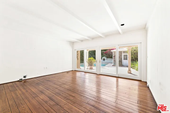 1545 N Doheny Drive, Los Angeles, California 90069