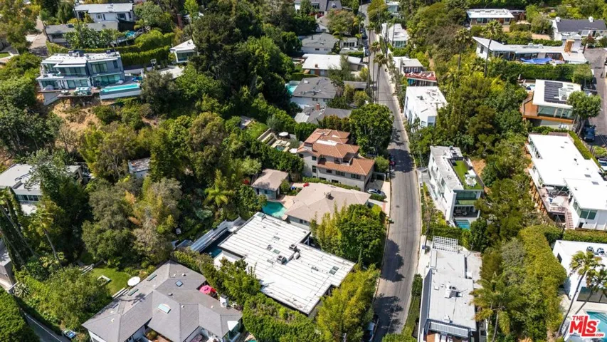 1545 N Doheny Drive, Los Angeles, California 90069