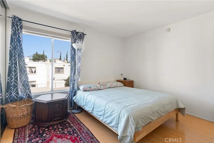 18350 Hatteras Street 267, Tarzana, California 91356