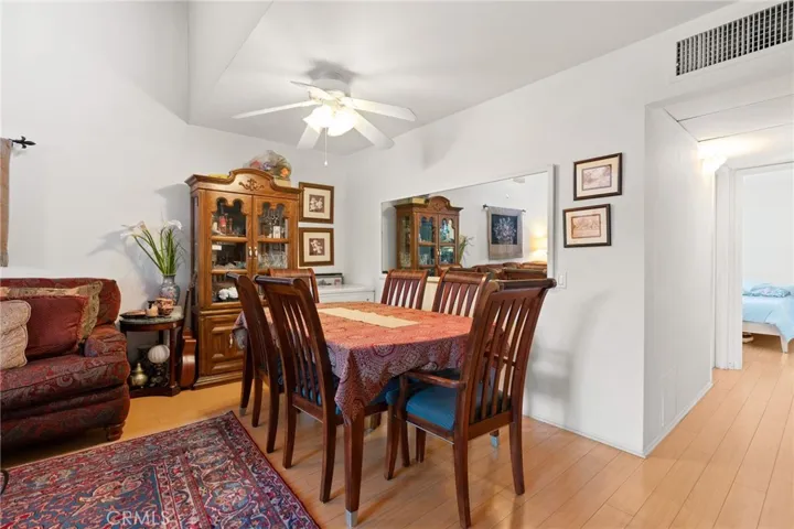 18350 Hatteras Street 267, Tarzana, California 91356