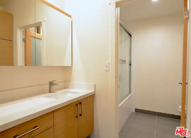Bathroom area
