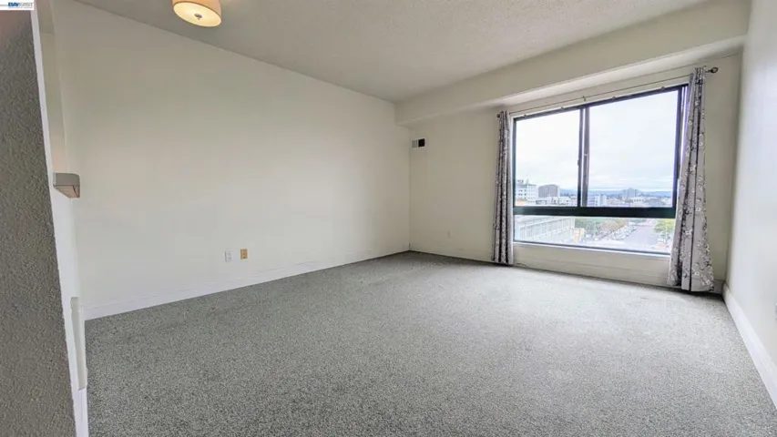 989 Webster St 645, Oakland, California 94607