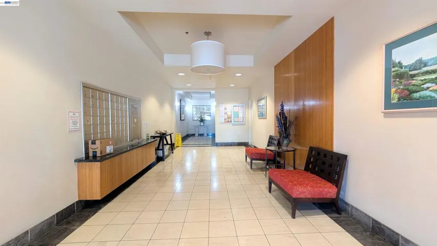 989 Webster St 645, Oakland, California 94607