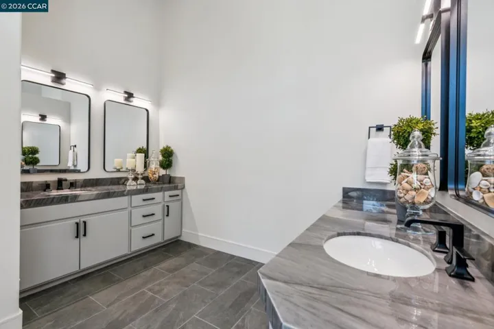 321 Castle Crest Rd, Alamo, California 94507