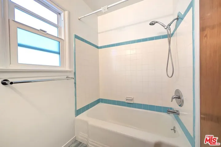 1128 Euclid Street C, Santa Monica, California 90403