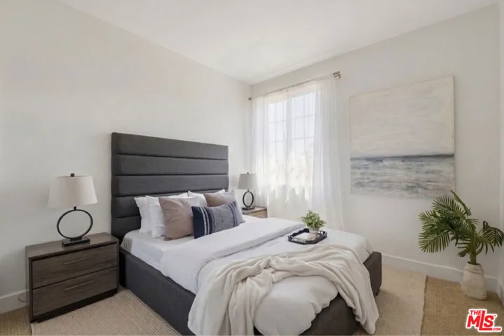 1744 Granville Avenue 105, Los Angeles, California 90025