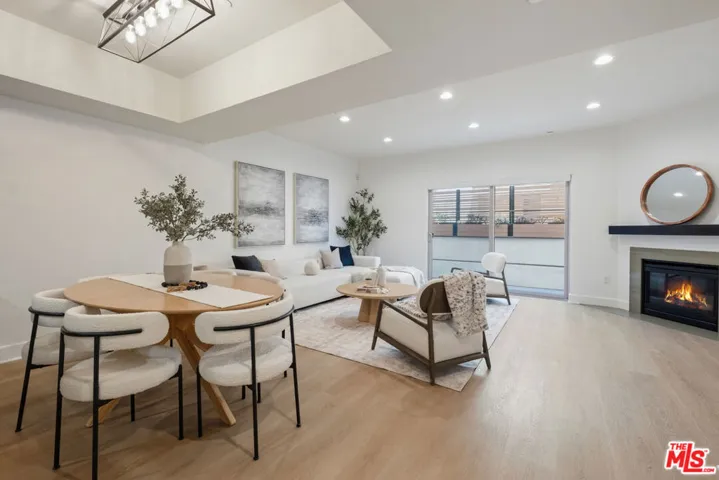 1744 Granville Avenue 105, Los Angeles, California 90025