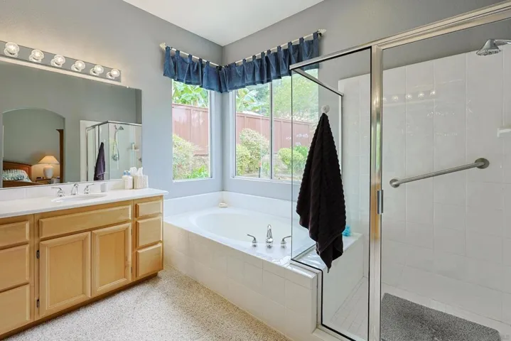 2322 Masters Rd, Carlsbad, California 92008