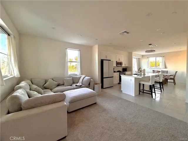 11456 Artesia, Artesia, California 90701