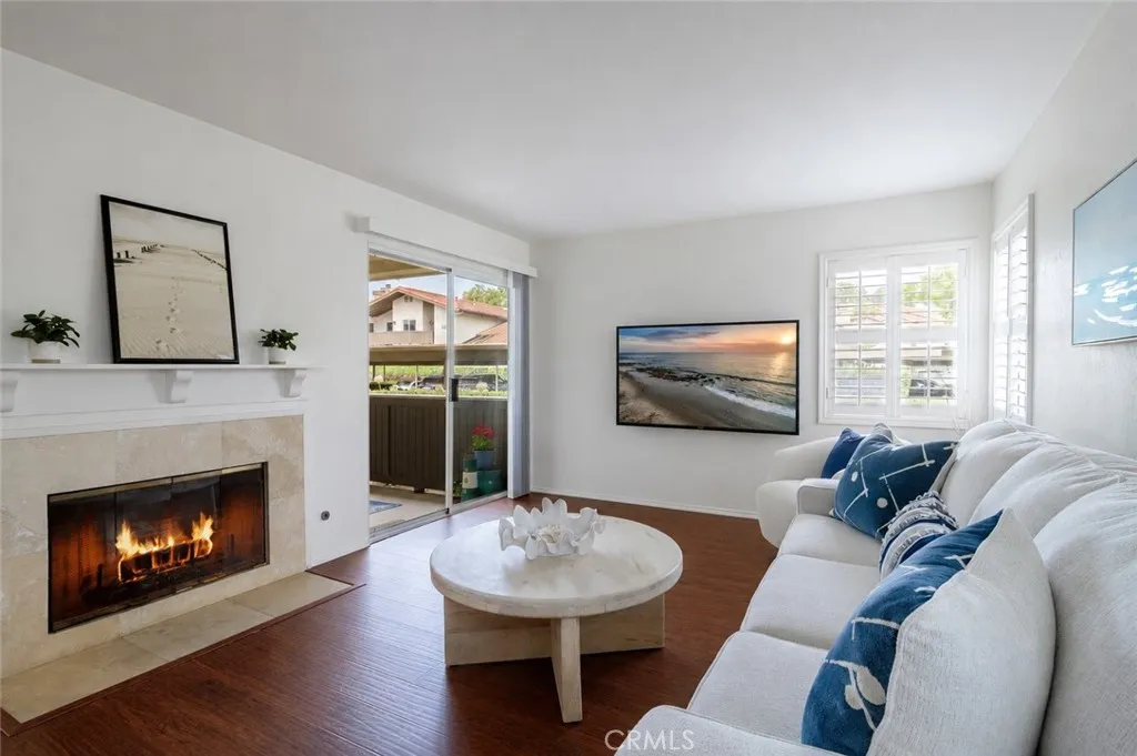 Digitally Altered Image – TV stand and cords have been digitally removed. Original photo follows.