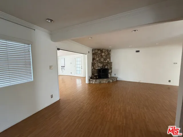 11121 Parr Avenue, Los Angeles, California 91040