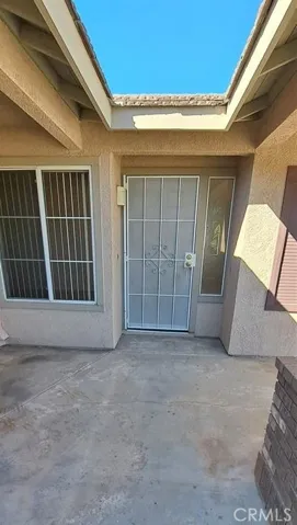 832 Homestead, Corona, California 92878