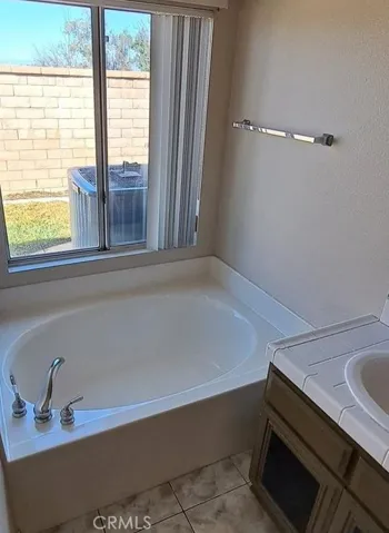 832 Homestead, Corona, California 92878