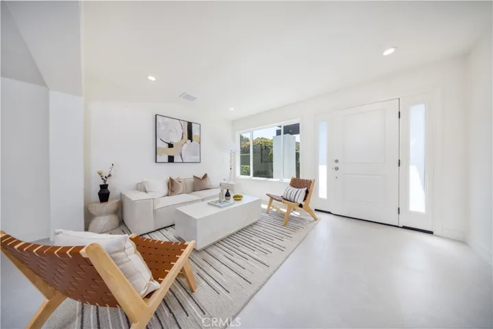 19421 Sierra Lago, Irvine, California 92603